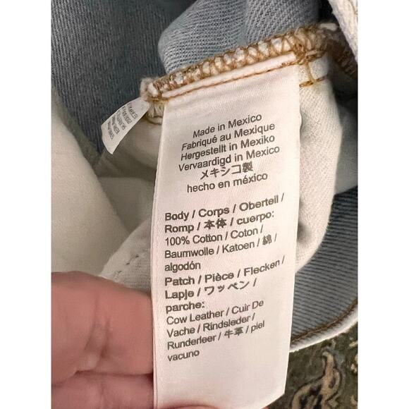 J. Crew Relaxed Fit Light Wash Cut Off Denim Jean Shorts Women’s Size 33 - Picture 6 of 10